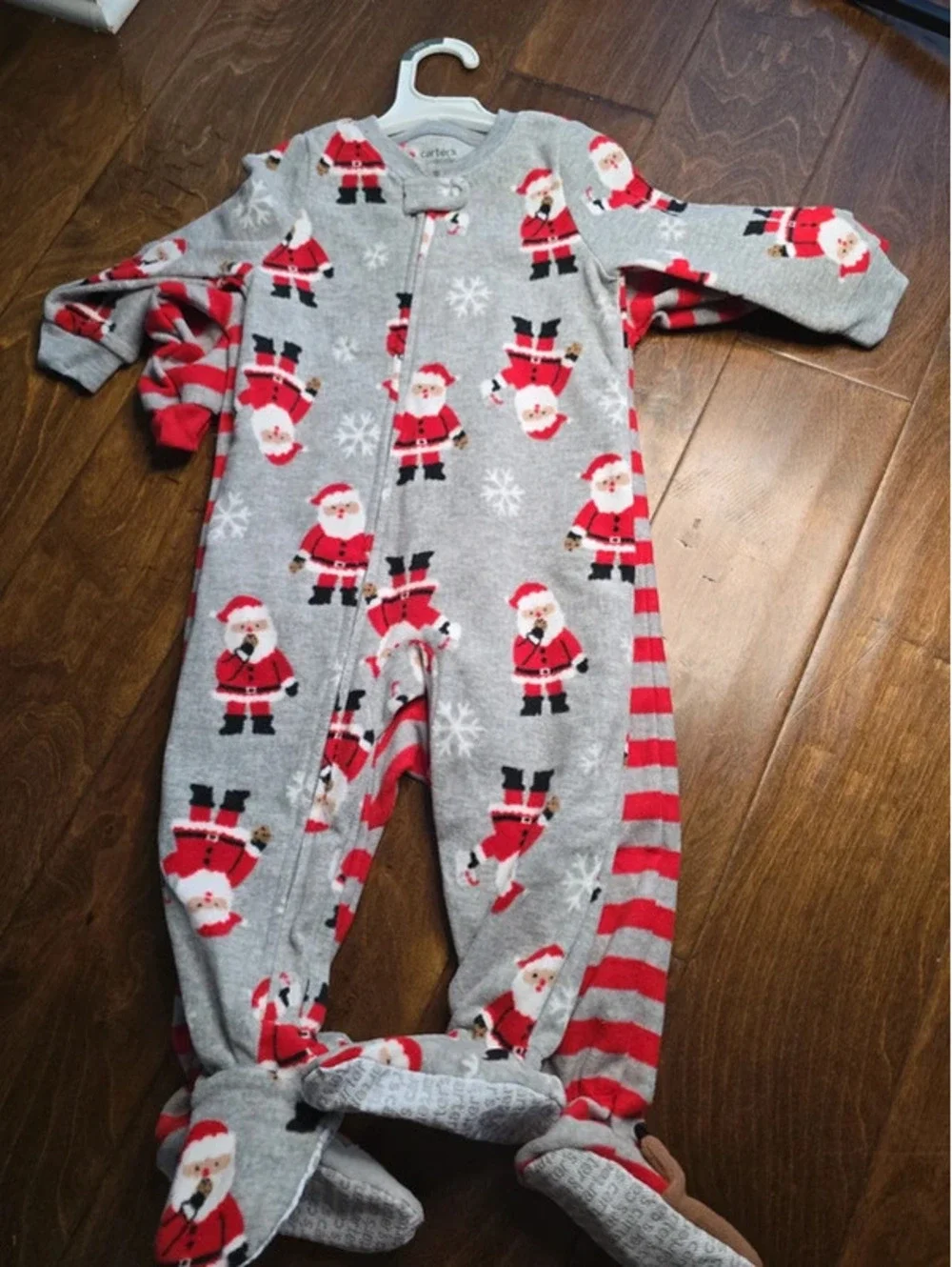 18m brand new christmas pajamas from carter's item 226G6